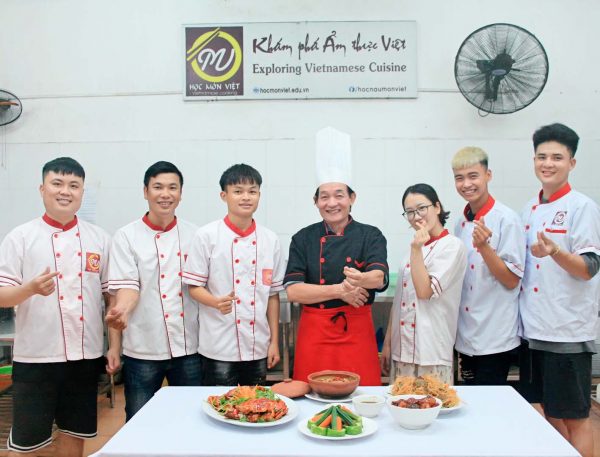 Khóa học đầu bếp việt tại Hà Nội